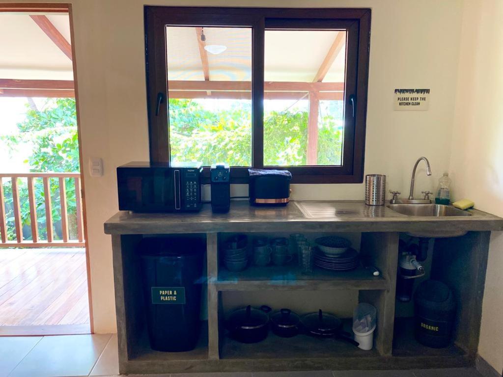 El Hostel Del Patio Tortuguero Eksteriør bilde