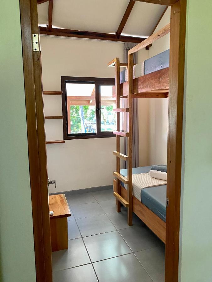 El Hostel Del Patio Tortuguero Eksteriør bilde