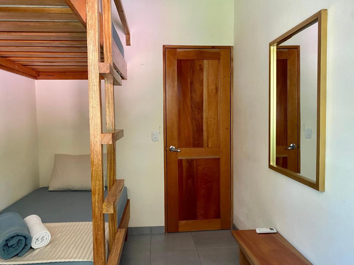El Hostel Del Patio Tortuguero Eksteriør bilde