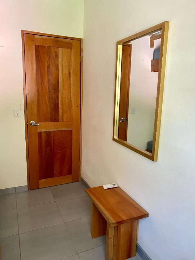 El Hostel Del Patio Tortuguero Eksteriør bilde